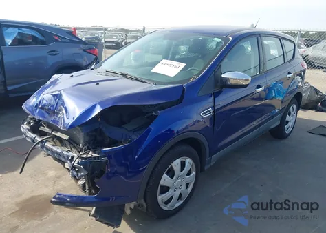 2016 Ford Escape S z USA, uszkodzony, nr VIN 1FMCU0F7XGUA60095